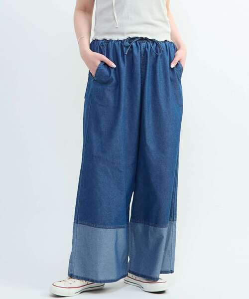 CONVERSE TOKYO(コンバーストウキョウ)の「ワイドデニムパンツ / ウエストゴム / イージーパンツ / ウォッシュ加工 / LIGHT DENIM WIDE PANTS(デニムパンツ・レディース・ブラック/インディゴブルー・FREE)」の1枚目の写真
