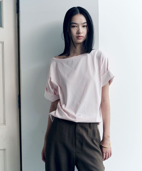 green label relaxing(グリーンレーベルリラクシング)の「<SEASONAL COLLECTION>LOTUS Tシャツ(Tシャツ/カットソー・レディース・ピンク/ブラック/オリーブ・FREE)」の4枚目の写真