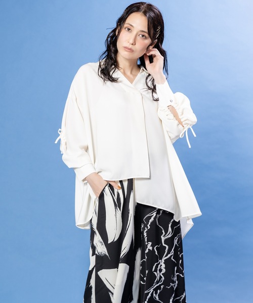 OSMOSIS（オズモーシス）の「イレギュラーヘムブラウス（シャツ/ブラウス・レディース・アイボリー/ブラック/ブラウン・ONE SIZE）」の11枚目の写真