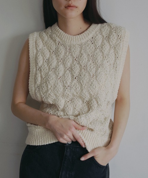 Slub pattern vest — жилет с «слеб» текстурой