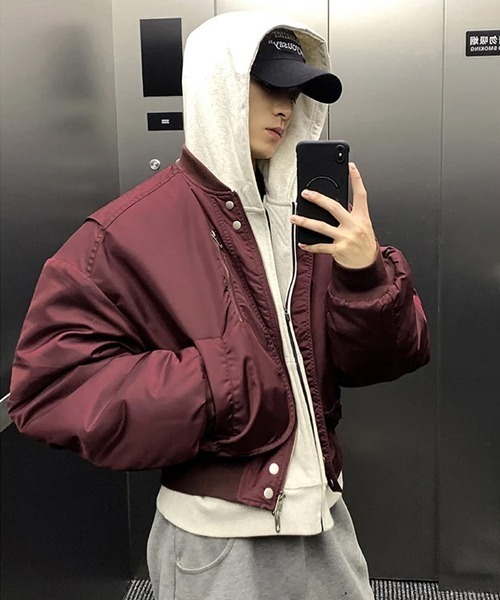 Ressaca(レサーカ)の「MA-1ブルゾン(MA-1・メンズ・ブラック/レッド/グレー・XL/M/L)」の3枚目の写真