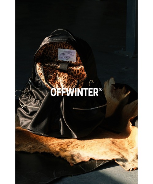 OFFWINTER（オフウィンター）の「【OFFWINTER】ヴィンテージライク ロケットバックパック / リュック 大容量 / PC収納可 16インチ（スペースシリーズ）（バックパック/リュック・メンズ・ゴールド/バーガンディー/オリーブ/グリーン/ブラック・LARGE）」の16枚目の写真