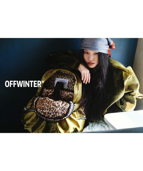 OFFWINTER（オフウィンター）の「【OFFWINTER】ヴィンテージライク ロケットバックパック / リュック 大容量 / PC収納可 16インチ（スペースシリーズ）（バックパック/リュック・メンズ・ゴールド/バーガンディー/オリーブ/グリーン/ブラック・LARGE）」の10枚目の写真