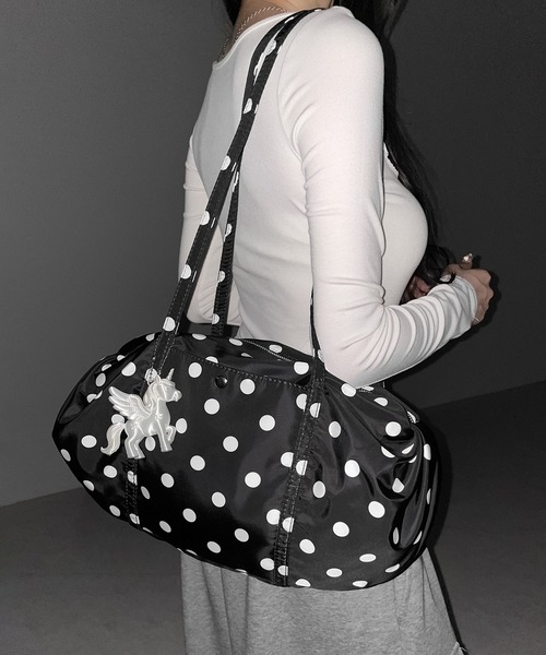 me+em select(ミームセレクト)の「【 2color 】ドットミニボストンショルダーバッグ / Dot mini boston shoulder bag(ショルダーバッグ・レディース・ホワイト/ブラック・FREE)」の18枚目の写真