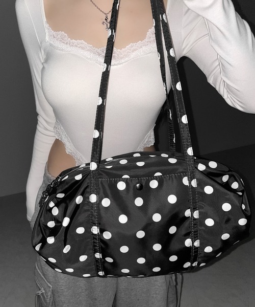 me+em select(ミームセレクト)の「【 2color 】ドットミニボストンショルダーバッグ / Dot mini boston shoulder bag(ショルダーバッグ・レディース・ホワイト/ブラック・FREE)」の20枚目の写真