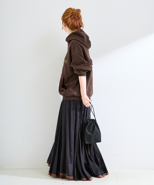 B.C STOCK(ベーセーストック)の「【WEB限定】ウォッシャブル / MY NAME IS PETER / SLOGAN HOODIE(パーカー・レディース・ブラウン/レッド・FREE)」の5枚目の写真