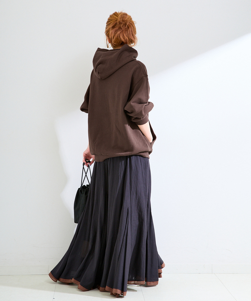 B.C STOCK(ベーセーストック)の「【WEB限定】ウォッシャブル / MY NAME IS PETER / SLOGAN HOODIE(パーカー・レディース・ブラウン/レッド・FREE)」の6枚目の写真