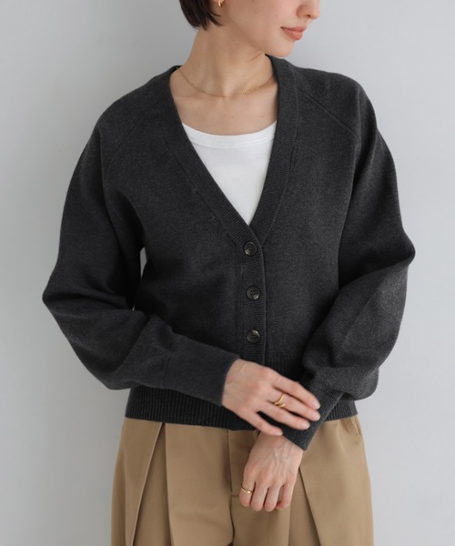 andme(アンドミー)の「ジャガード編みニットカーディガン(カーディガン/ボレロ・レディース・グレー/チャコールグレー/オートミール・M)」の1枚目の写真