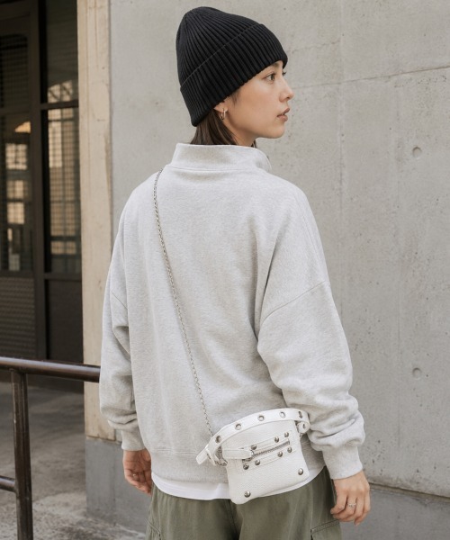 center i(センターアイ)の「スタッズデザインチェーン付き2WAYショルダーバッグ(ハンドバッグ・レディース・ホワイト/ブラック・FREE)」の9枚目の写真