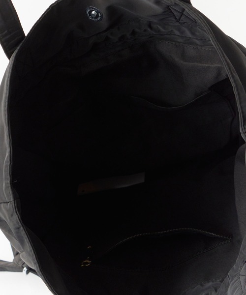 UNSTOA(アンストア)の「Water-Repellent 2-Way Drawstring Multi-Pocket Bag 秋服 冬服(バックパック/リュック・メンズ・ブラック/カーキ・FREE)」の12枚目の写真