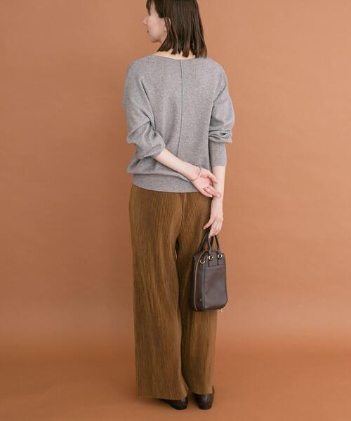 ITEMS URBANRESEARCH（アイテムズ アーバンリサーチ）の「プリーツシャーリングパンツ（その他パンツ・レディース・グレー系その他/ライトブラウン/ブラック・FREE）」の19枚目の写真