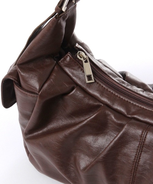 LAKOLE(ラコレ)の「ギャザーポケットショルダーBAG / 1084889(ショルダーバッグ・レディース・ブラック/ダークブラウン/ベージュ・FREE)」の17枚目の写真