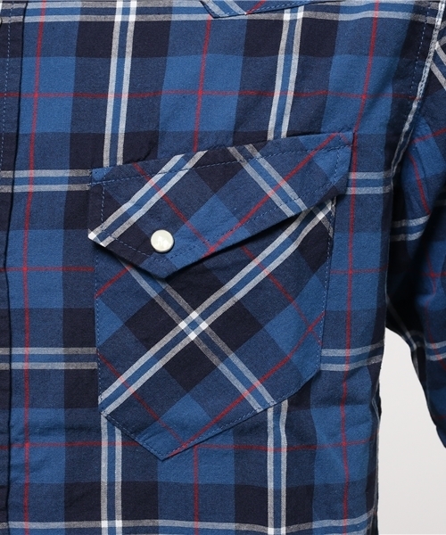 ESSENTIAL GARMENT MEN'S BIGI（エッセンシャルガーメントメンズビギ）の「インディゴチェックシャツ/半袖（シャツ/ブラウス・メンズ・レッド/ブルー・SMALL/LARGE/MEDIUM）」の7枚目の写真