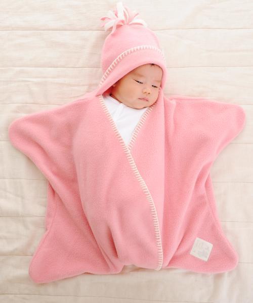 Tuppence & Crumble（タッペンスアンドクランブル）の「星型アフガン スターラップ 0-4M（新生児～生後4ヶ月頃） Tuppence&Crumble (タッペンス&クランブル)（おくるみ・キッズ・レッド/ライトブルー/スカイブルー/クリーム/ターコイズブルー/ローズ/イエロー/ライトピンク/パープル/ライトパープル/チョコ/バイオレット/チェリーピンク/オレンジ/グレー/オートミール/ラベンダー/その他・SMALL）」の16枚目の写真