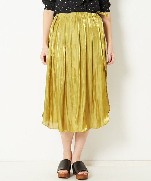 AMERICAN RAG CIE（アメリカンラグシー）の「AMERICAN RAG CIE　ブライトサテンタックギャザースカート（スカート・レディース・イエロー/ピンク・FREE）」の16枚目の写真