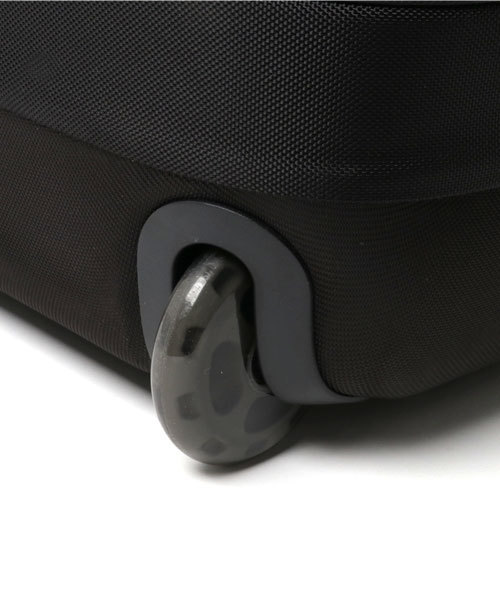 incase（インケース）の「INTR10041-BLKIncase VIA Roller 80 - Black【ZOZO限定アイテム】（スーツケース/キャリーバッグ・メンズ・ブラック・ONE SIZE）」の12枚目の写真