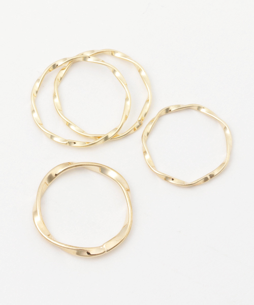 PLAIN CLOTHING(プレーンクロージング)の「クラシック4setリング【PLAIN CLOTHING】(リング・レディース・ゴールド・FREE)」の3枚目の写真