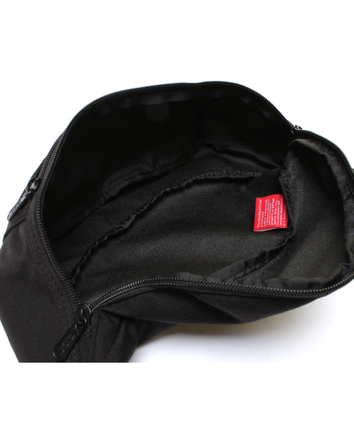 Manhattan Portage（マンハッタンポーテージ）の「Alleycat Waist Bag  -アーレイキャットウエストバッグ-（ボディバッグ/ウエストポーチ・メンズ・ブラック/パープル/レッド/ネイビー・X-SMALL）」の7枚目の写真