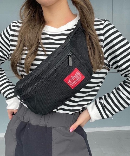 Manhattan Portage（マンハッタンポーテージ）の「Alleycat Waist Bag  -アーレイキャットウエストバッグ-（ボディバッグ/ウエストポーチ・メンズ・ブラック/パープル/レッド/ネイビー・X-SMALL）」の14枚目の写真