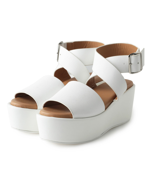 CLANE(クラネ)の「CROSS BELT SANDAL(サンダル・レディース・ホワイト/ブラック・38/37/36)」の1枚目の写真