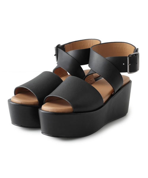 CLANE(クラネ)の「CROSS BELT SANDAL(サンダル・レディース・ホワイト/ブラック・38/37/36)」の2枚目の写真