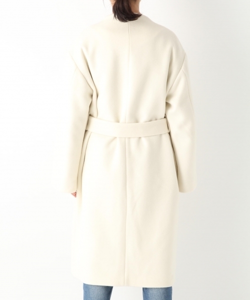 A part by(アパートバイ)の「casheepVネックノーカラーコート 759746 (その他アウター・レディース・オフホワイト/ネイビー/ライトパープル/グリーン・MEDIUM/LARGE)」の7枚目の写真