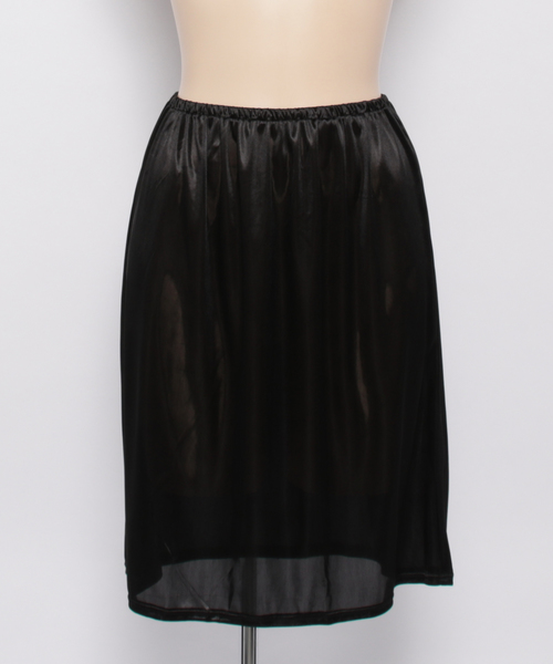 BENETTON (UNITED COLORS OF BENETTON)(�x�l�g�����i�C�e�b�h�J���[�Y�I�u�x�l�g��)�̃~�h����y�`�R�[�g(���̑��A���_�[�E�F�A/�C���i�[)