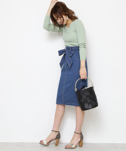 N.（N. Natural Beauty Basic）（エヌエヌナチュラルビューティーベーシック）の「◆リボン付デニムタイトスカート（デニムスカート・レディース・ブルー/ネイビー・SMALL/MEDIUM）」の10枚目の写真