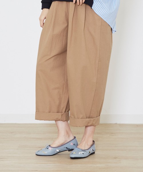 POU DOU DOU(プードゥドゥ)の「飛び刺繍シューズ(バレエシューズ・レディース・ライトブルー/ブラック/イエロー・4/3)」の4枚目の写真