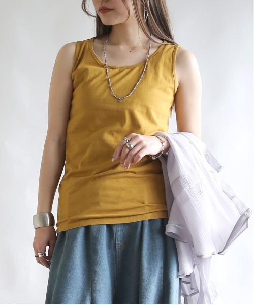 and it_（アンドイット）の「カラーコットンベーシックタンクトップ（タンクトップ・レディース・杢グレー/ダークオレンジ/ブラック/ネイビー/オフホワイト/ピンク/ブルー/グリーン/モスグリーン/ボルドー/マスタード/ラベンダー/ブルー系その他・LARGE/MEDIUM/X-LARGE）」の10枚目の写真