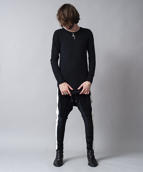 NO ID.(ノーアイディ)の「mlt2265-CトランスファーボーダーC-NロンT(Tシャツ/カットソー・メンズ・アッシュグレー/アイボリー/カーキ/ブラック・1/2)」の8枚目の写真