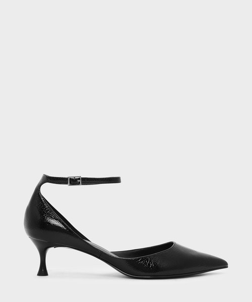CHARLES & KEITH(チャールズ & キース)の「メタリックアンクルストラップヒールサンダル / METALLIC ANKLE STRAP HEELED SANDALS(サンダル・レディース・ブラック/グリーン/ブロンズ・22.5cm/23cm/23.5cm/24.5cm/25cm)」の2枚目の写真
