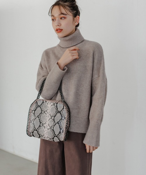 Edit Sheen(エディットシーン)の「グリッターチェーンバッグ(ハンドバッグ・レディース・ブラック/グレー/レオパード/パイソン/カーキ/ベージュ/ネイビー・FREE)」の16枚目の写真