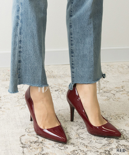 RANDA(ランダ)の「ストレスフリー/ポインテッドプレーンパンプス(パンプス・レディース・ブラック/グレイッシュベージュ/ブルー/ガンメタ/ゴールド/ワイン/ブラック系その他/レッド/ゴールド系その他/シルバー・22/22.5/23/23.5/24/24.5/25/25.5/21/21.5)」の5枚目の写真