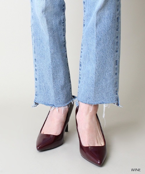 RANDA(ランダ)の「ストレスフリー/ポインテッドプレーンパンプス(パンプス・レディース・ブラック/グレイッシュベージュ/ブルー/ガンメタ/ゴールド/ワイン/ブラック系その他/レッド/ゴールド系その他/シルバー・22/22.5/23/23.5/24/24.5/25/25.5/21/21.5)」の6枚目の写真