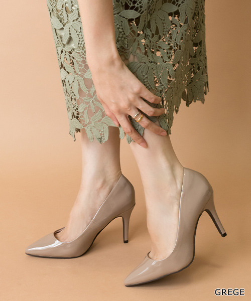 RANDA(ランダ)の「ストレスフリー/ポインテッドプレーンパンプス(パンプス・レディース・ブラック/グレイッシュベージュ/ブルー/ガンメタ/ゴールド/ワイン/ブラック系その他/レッド/ゴールド系その他/シルバー・22/22.5/23/23.5/24/24.5/25/25.5/21/21.5)」の4枚目の写真