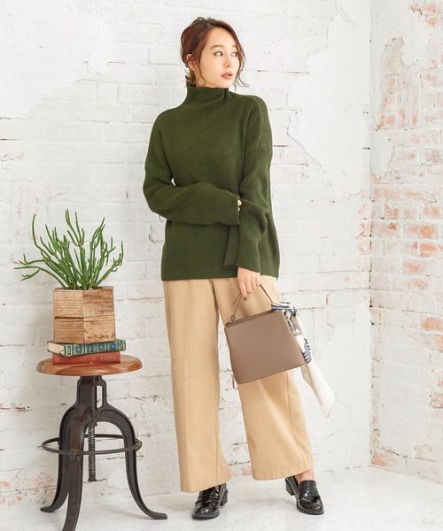 KOBE LETTUCE（コウベレタス）の「ワイドスリーブドロップショルダーハイネックリブニットトップス＊レディース/セーター[C3593]神戸レタス（ニット/セーター・レディース・ブラック/カーキ/ピンク/アイボリー・FREE）」の6枚目の写真