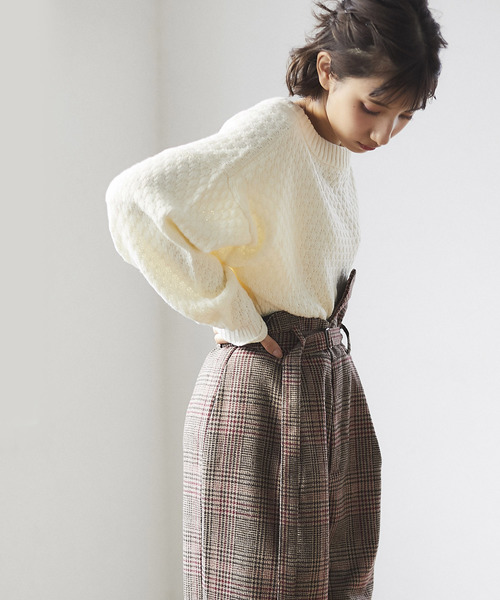 and R（アンドアール）の「ドット編み前後2WAYボリュームニット（ニット/セーター・レディース・ブラック/オフホワイト/キャメル・FREE）」の8枚目の写真