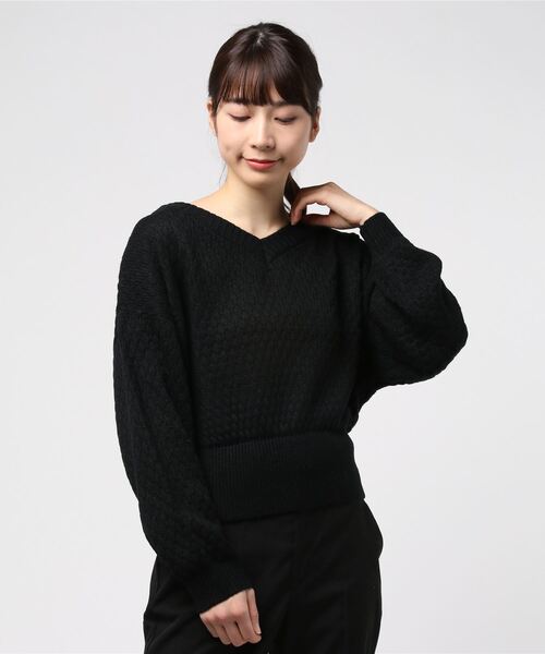 and R（アンドアール）の「ドット編み前後2WAYボリュームニット（ニット/セーター・レディース・ブラック/オフホワイト/キャメル・FREE）」の16枚目の写真