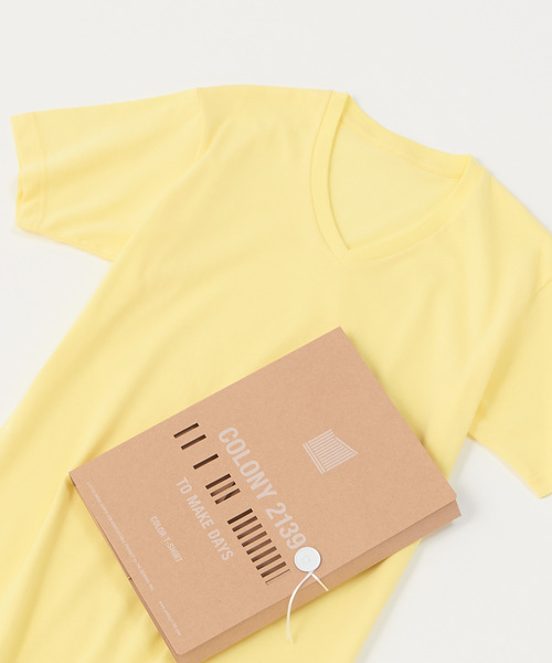 COLONY 2139(コロニートゥーワンスリーナイン)の「パックTシャツ Vネック(Tシャツ/カットソー・メンズ・ホワイト/ベージュ/ブラック/ネイビー/グレー/オリーブ/レッド/イエロー・SMALL/LARGE/MEDIUM/X-LARGE)」の8枚目の写真