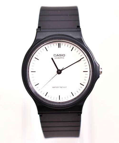 CASIO(カシオ)の「【60】【CASIO(カシオ)】STANDARD ANALOGUE(アナログ腕時計・メンズ・ホワイト/ブラック/シルバー/ゴールド/イエロー/ホワイト系その他/ブラック系その他/ホワイト系その他2/ブラック系その他2/ブラック系その他3/ホワイト系その他3・FREE)」の13枚目の写真