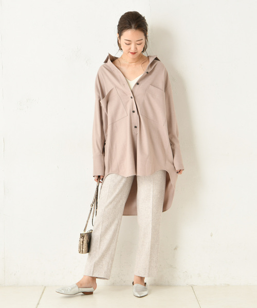 DouDou（ドゥドゥ）の「バックロングシャツ2（シャツ/ブラウス・レディース・ベージュ/ブラウン/サックスブルー・FREE）」の6枚目の写真