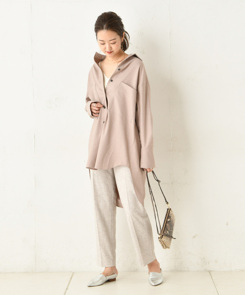 DouDou（ドゥドゥ）の「バックロングシャツ2（シャツ/ブラウス・レディース・ベージュ/ブラウン/サックスブルー・FREE）」の9枚目の写真