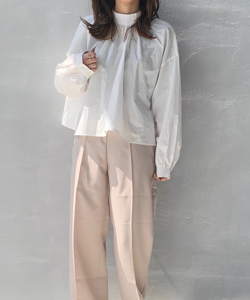 LE MORE（リモア）の「バックリボンギャザーブラウス（シャツ/ブラウス・レディース・ホワイト・FREE）」の2枚目の写真