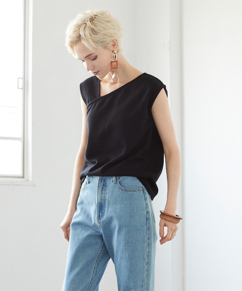 titivate（ティティベイト）の「ｱｼﾝﾒﾄﾘｰﾉｰｽﾘｰﾌﾞﾄｯﾌﾟｽ（タンクトップ・レディース・ブラック/ブルー/グリーン/キャメル/ライトベージュ/グレイッシュベージュ・S/M）」の10枚目の写真