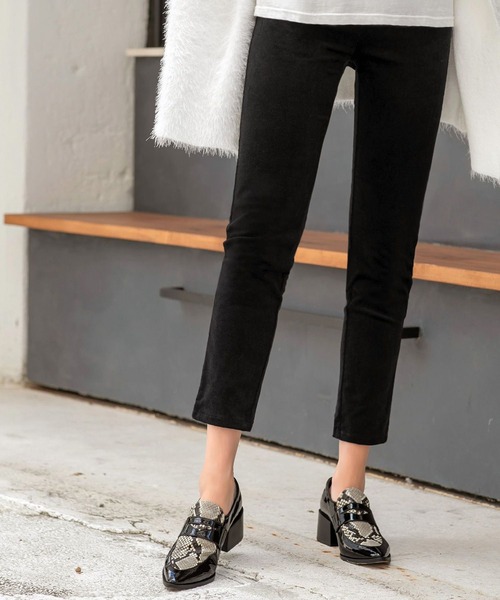 STYLE DELI（スタイルデリ）の「コーデュロイストレッチパンツ（その他パンツ・レディース・ブラック/パープル・X-SMALL/SMALL/MEDIUM）」の2枚目の写真