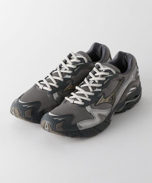 MIZUNO（ミズノ　）の「＜MIZUNO＞ WAVE RIDER 10 GRY/ウェイブライダー（スニーカー・メンズ・グレー・26.5cm/28cm/27cm/27.5cm）」の2枚目の写真