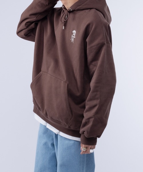 Perushu(ペルーシュ)の「レトロバラ線画裏起毛パーカー(パーカー・メンズ・ブラック/ダークブラウン/アイボリー/ダークブルー・MEDIUM/LARGE)」の21枚目の写真