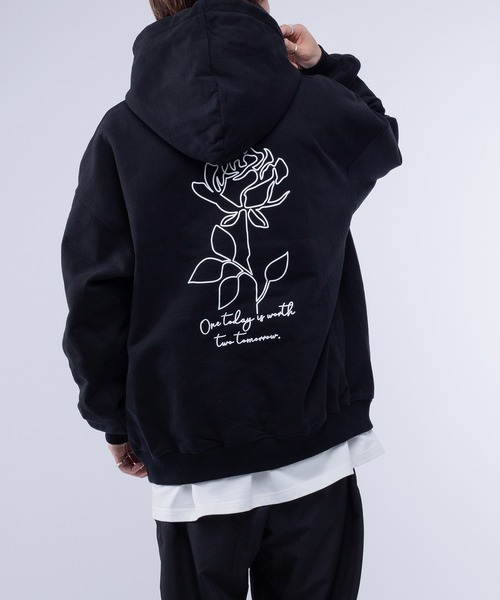 Perushu(ペルーシュ)の「レトロバラ線画裏起毛パーカー(パーカー・メンズ・ブラック/ダークブラウン/アイボリー/ダークブルー・MEDIUM/LARGE)」の7枚目の写真