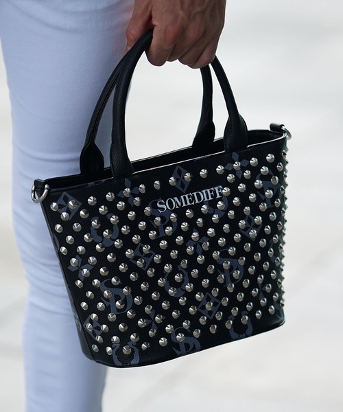 SOMEDIFF（サムディフ）の「【SOMEDIFF】モノグラムスタッズミニトート